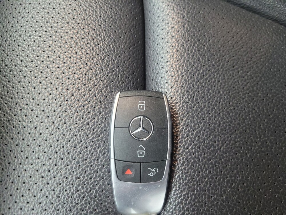 2019 Mercedes-Benz C 300 in Highland, IN 46322 - 18136317 32