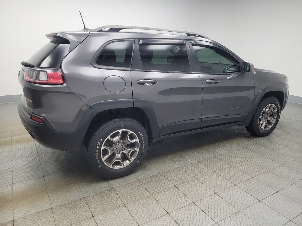 2020 Jeep Cherokee in Indianapolis, IN 46222 - 18136318 10