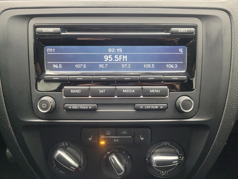 2015 Volkswagen Jetta in Ft Wayne, IN 46805 - 18136319 25