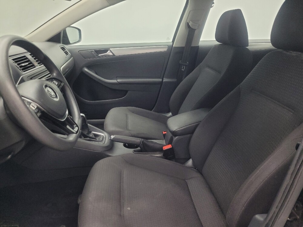 2015 Volkswagen Jetta in Ft Wayne, IN 46805 - 18136319 17