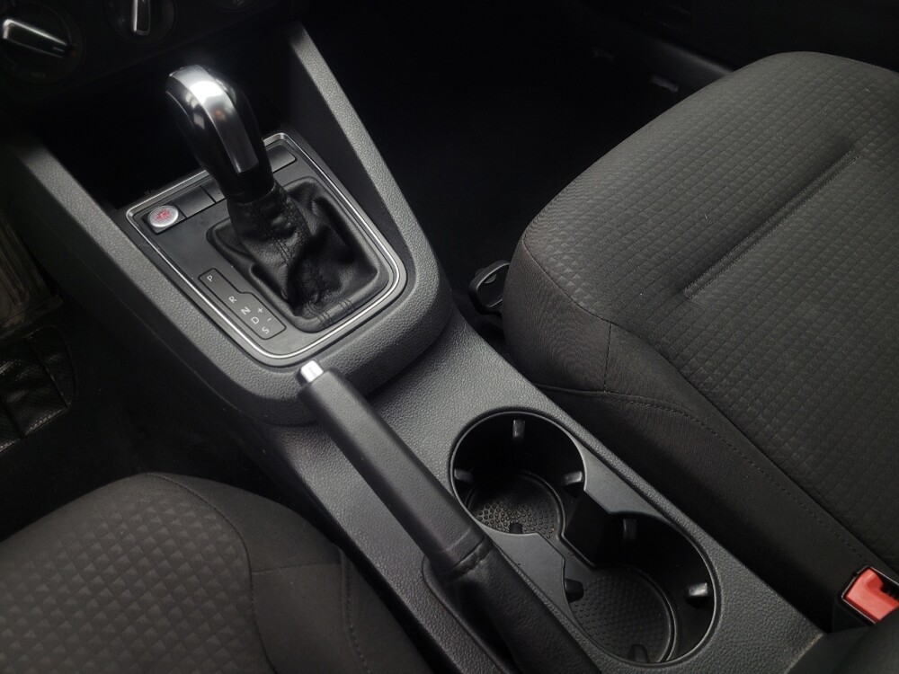 2015 Volkswagen Jetta in Ft Wayne, IN 46805 - 18136319 26