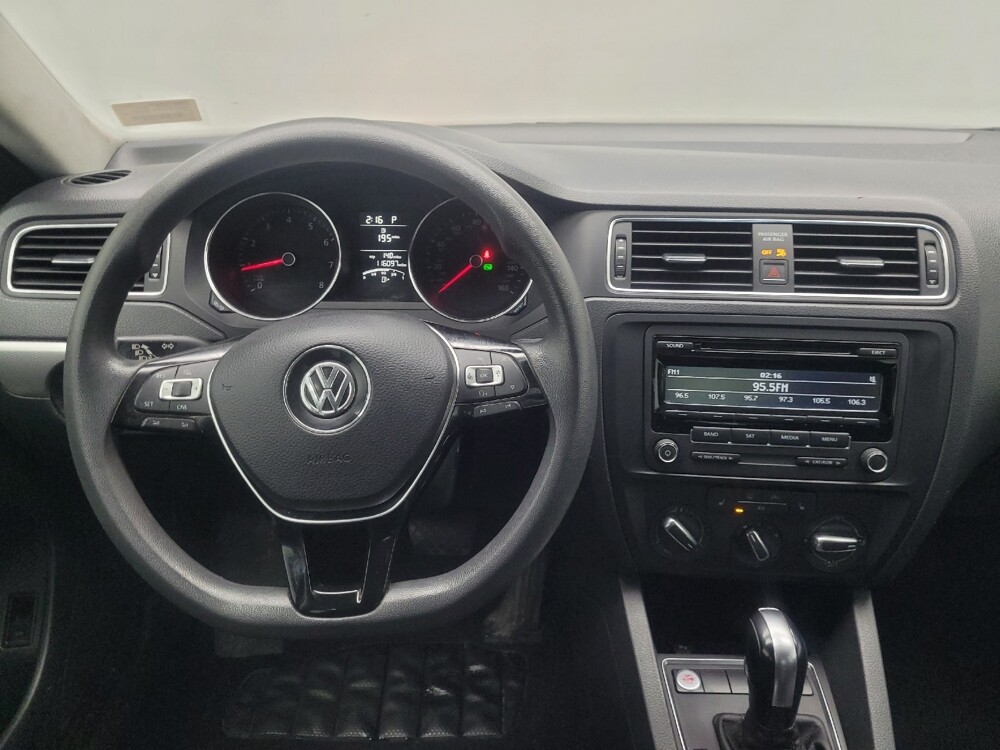 2015 Volkswagen Jetta in Ft Wayne, IN 46805 - 18136319 22