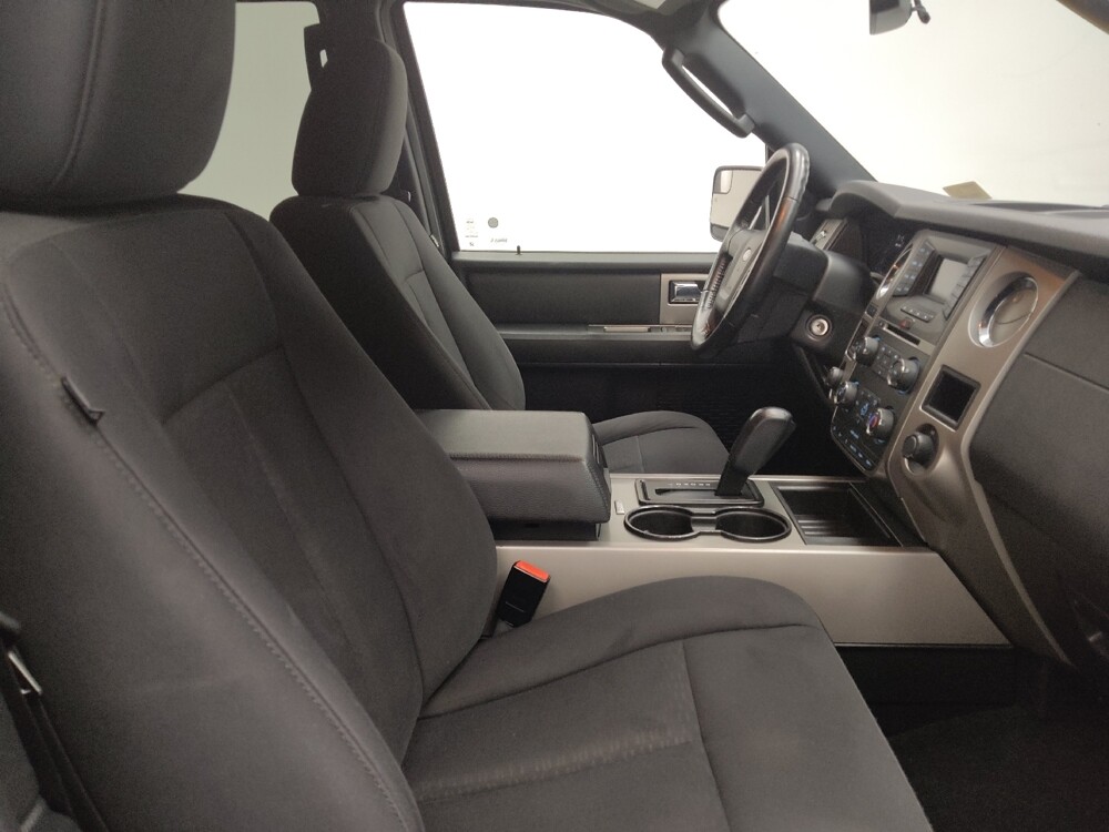 2017 Ford Expedition in Ft Wayne, IN 46805 - 18136320 21