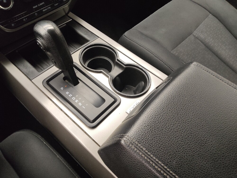 2017 Ford Expedition in Ft Wayne, IN 46805 - 18136320 26