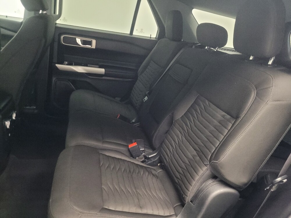 2021 Ford Explorer in Ft Wayne, IN 46805 - 18136321 18