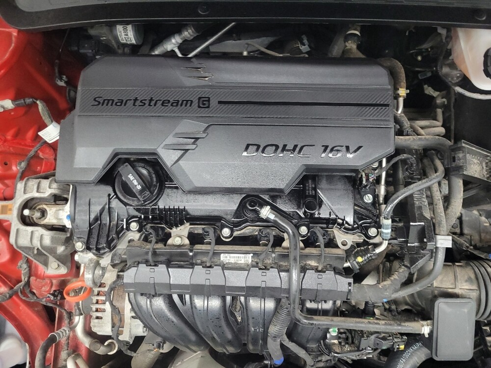 2021 Hyundai Elantra in Highland, IN 46322 - 18136322 30