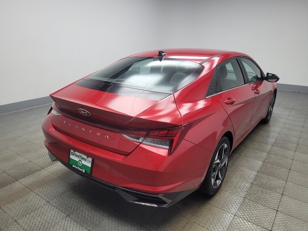 2021 Hyundai Elantra in Highland, IN 46322 - 18136322 9