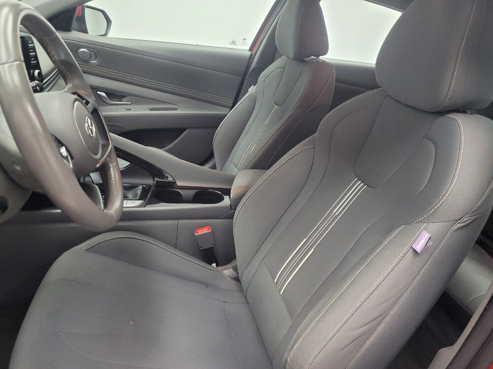 2021 Hyundai Elantra in Highland, IN 46322 - 18136322 17