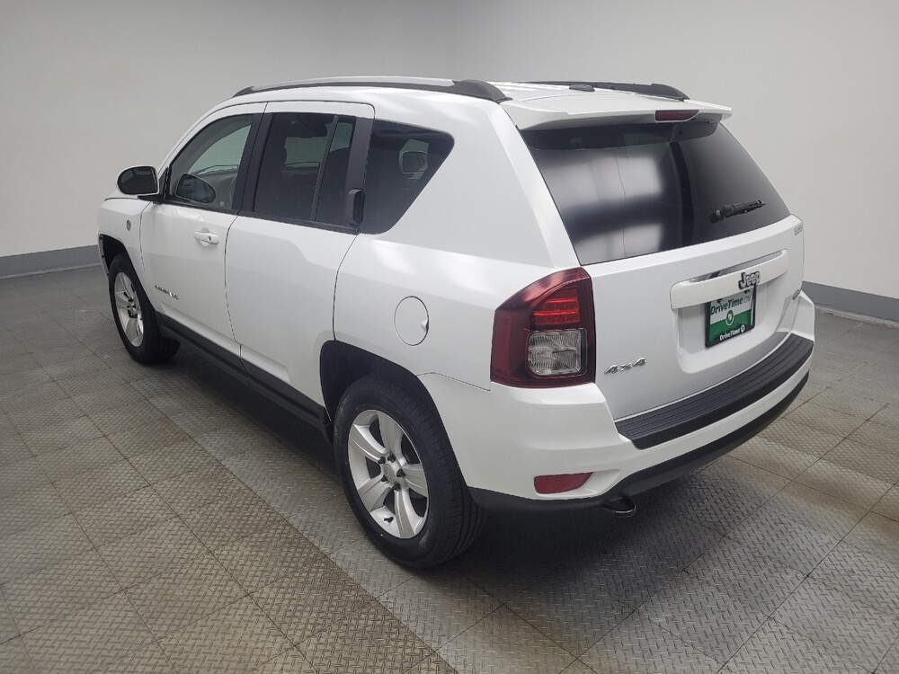 2017 Jeep Compass in Highland, IN 46322 - 18136323 3