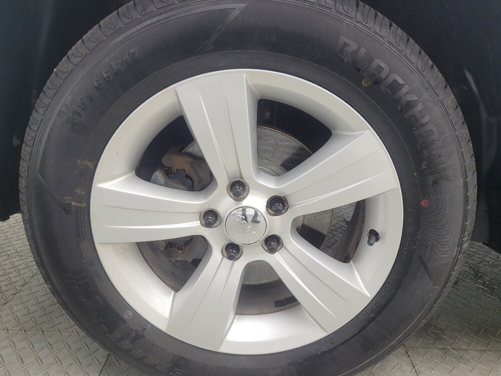 2017 Jeep Compass in Highland, IN 46322 - 18136323 31