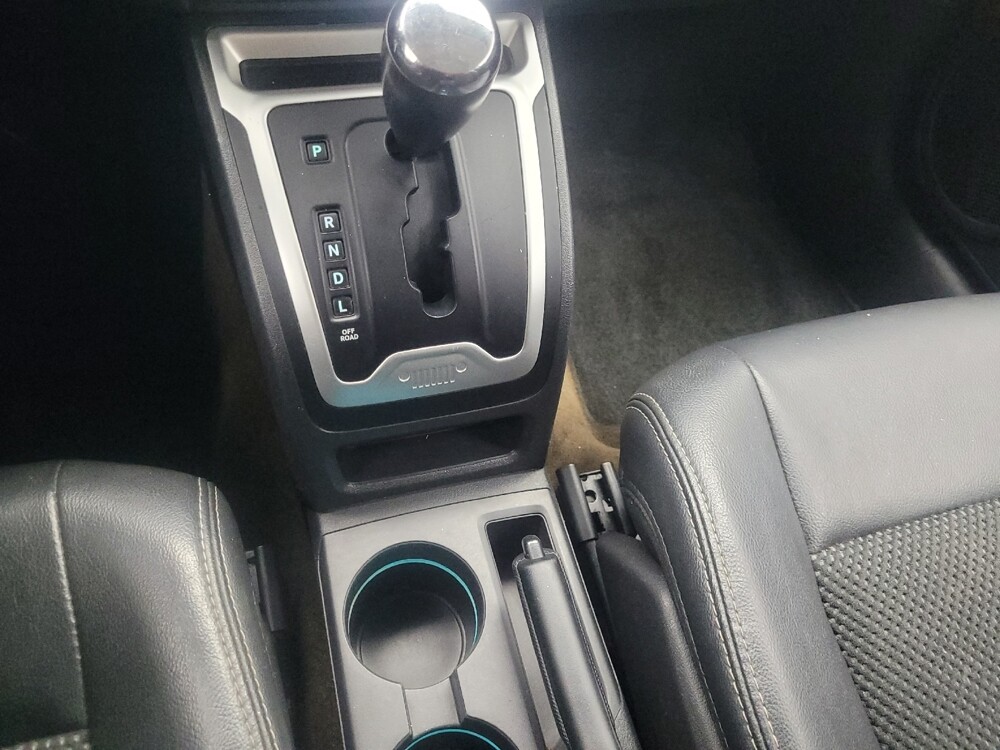 2017 Jeep Compass in Highland, IN 46322 - 18136323 26