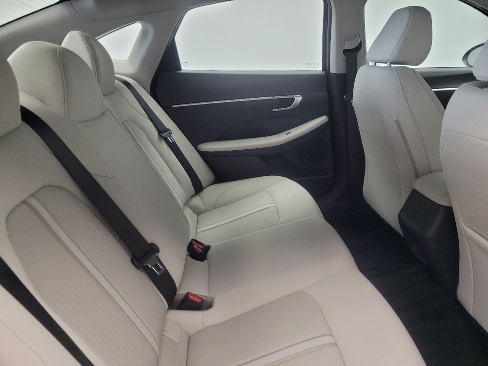 2023 Hyundai Sonata in Indianapolis, IN 46219 - 18136324 21