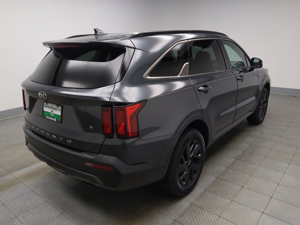 2021 Kia Sorento in Indianapolis, IN 46222 - 18136326 9