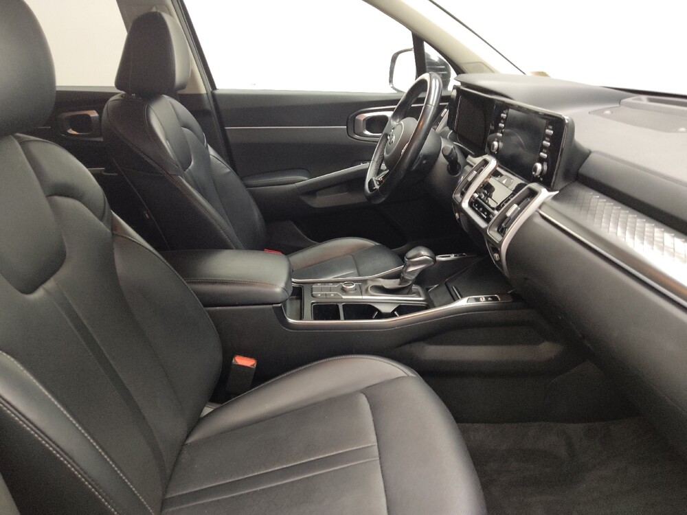 2021 Kia Sorento in Indianapolis, IN 46222 - 18136326 21