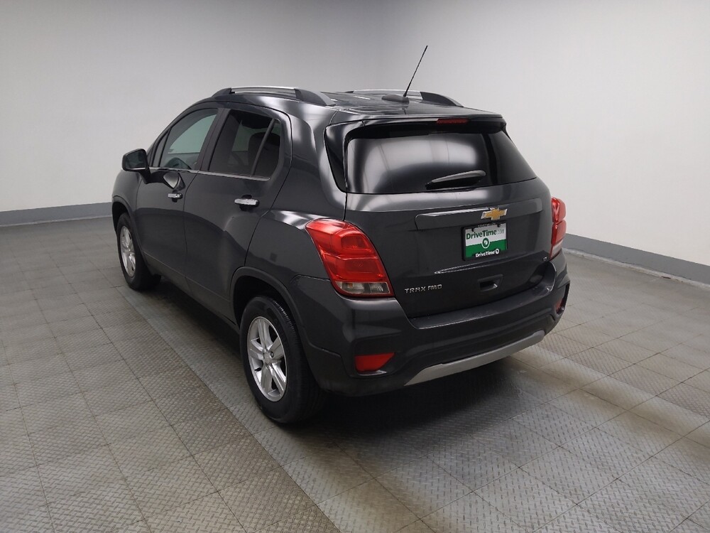 2017 Chevrolet Trax in Indianapolis, IN 46222 - 18136327 3