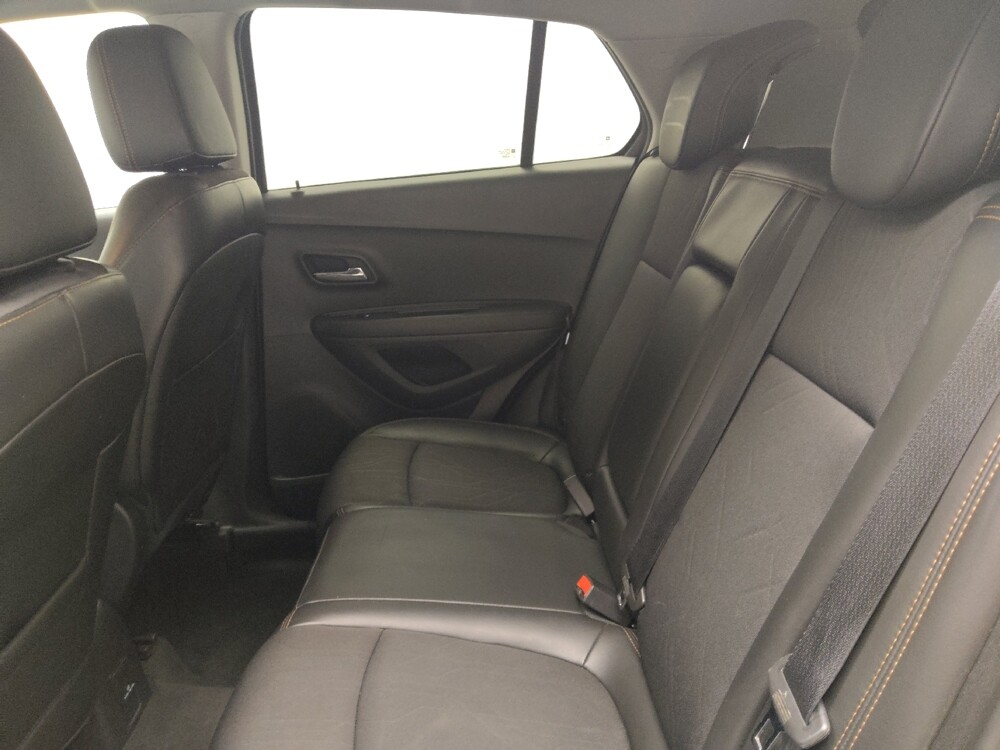 2017 Chevrolet Trax in Indianapolis, IN 46222 - 18136327 18