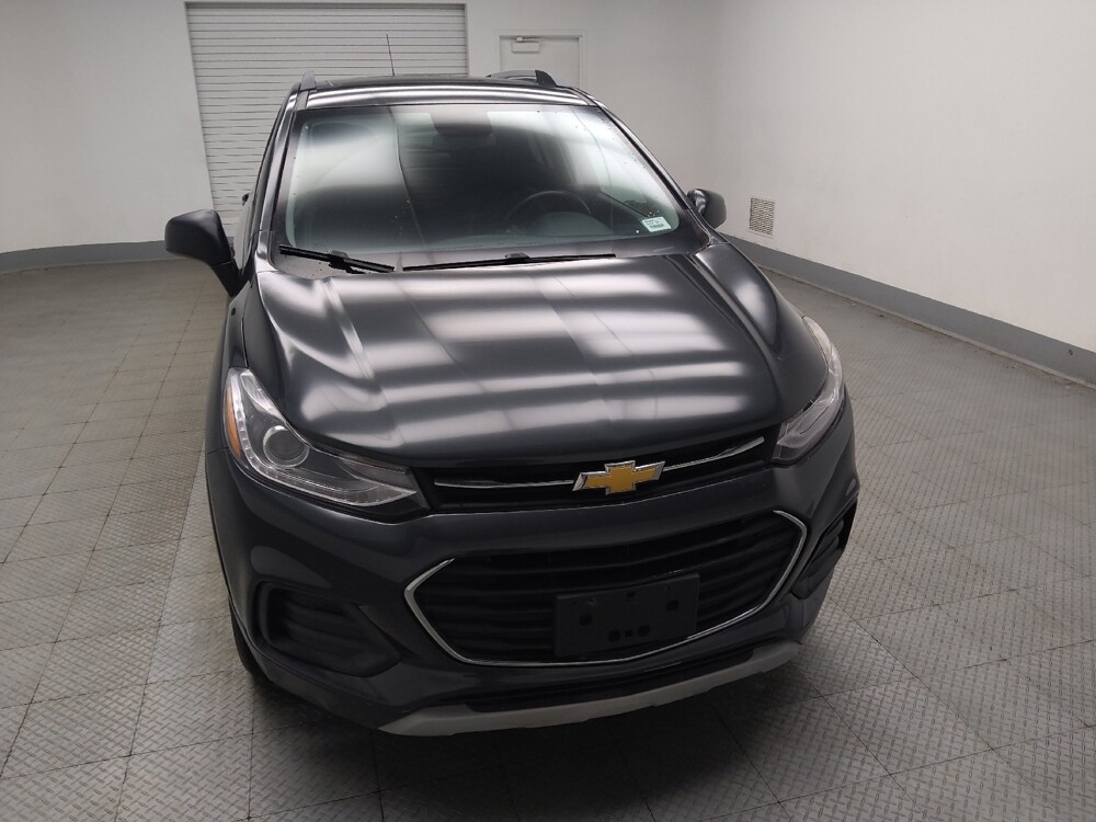 2017 Chevrolet Trax in Indianapolis, IN 46222 - 18136327 14