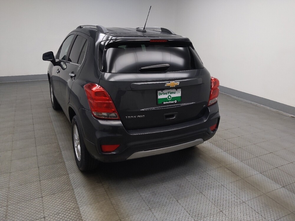 2017 Chevrolet Trax in Indianapolis, IN 46222 - 18136327 5