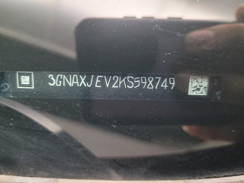 2019 Chevrolet Equinox in Ft Wayne, IN 46805 - 18136330 33