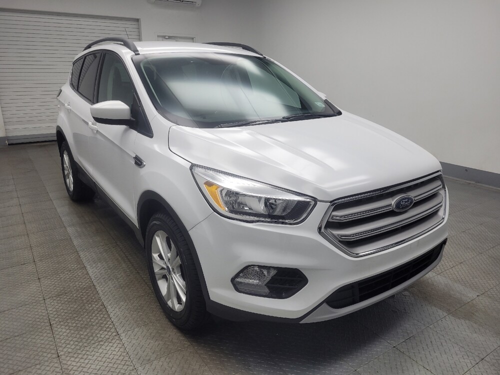 2018 Ford Escape in Mishawaka, IN 46545 - 18136333 13