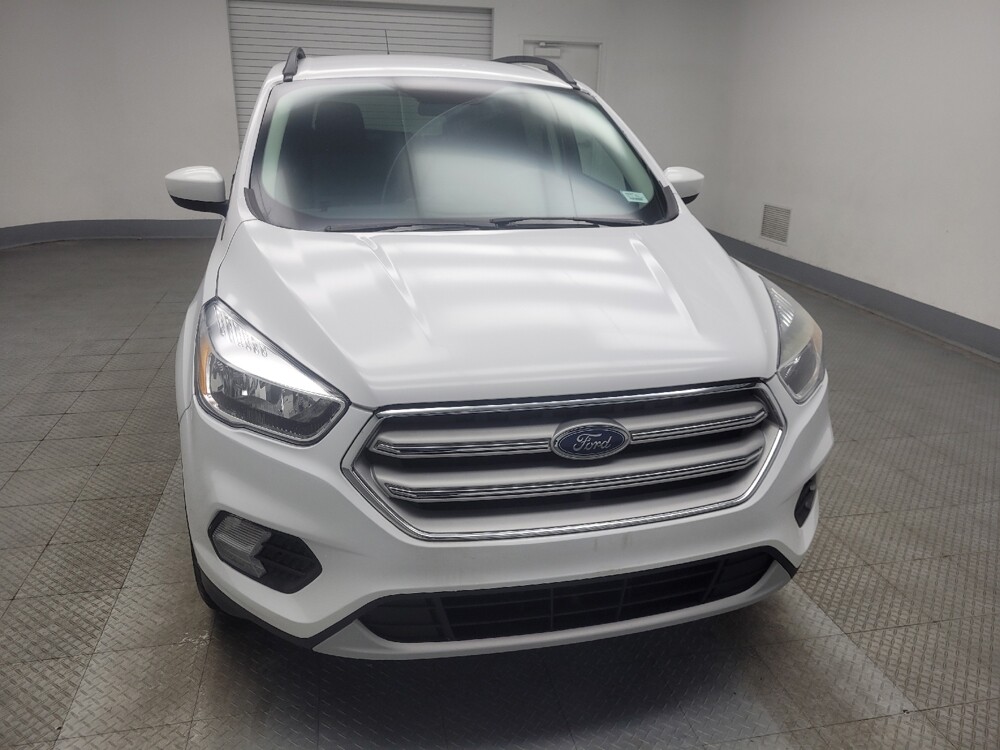2018 Ford Escape in Mishawaka, IN 46545 - 18136333 14