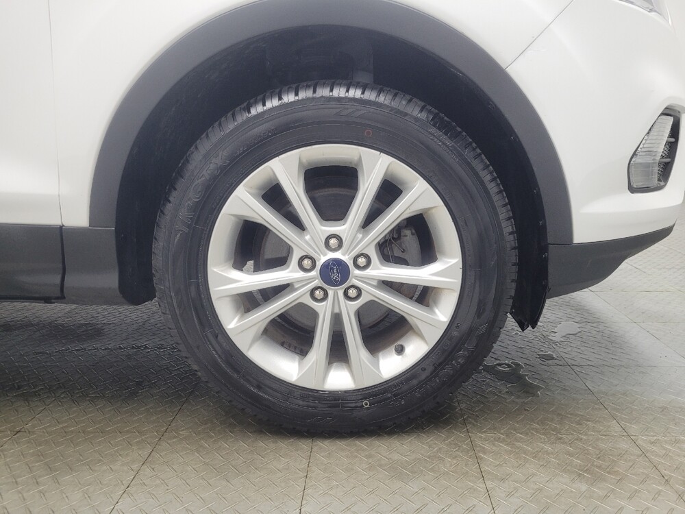 2018 Ford Escape in Mishawaka, IN 46545 - 18136333 31