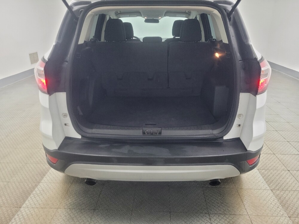 2018 Ford Escape in Mishawaka, IN 46545 - 18136333 29