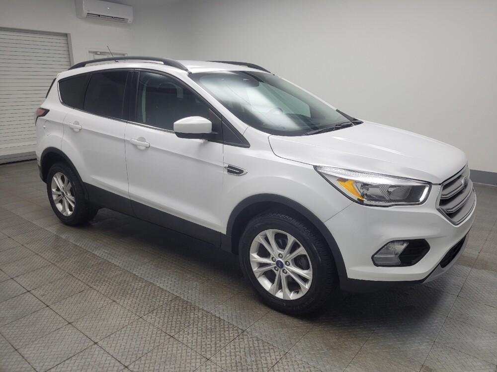 2018 Ford Escape in Mishawaka, IN 46545 - 18136333 11