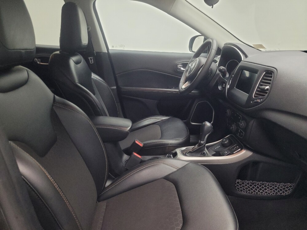 2021 Jeep Compass in Mishawaka, IN 46545 - 18136334 21