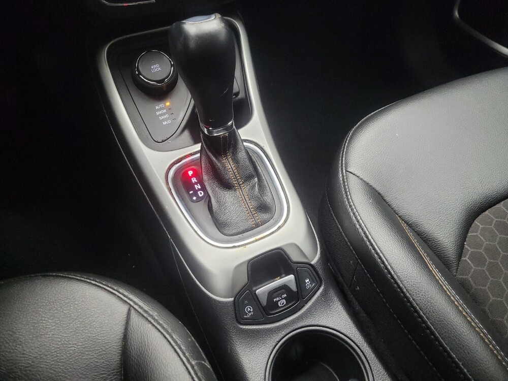 2021 Jeep Compass in Mishawaka, IN 46545 - 18136334 26