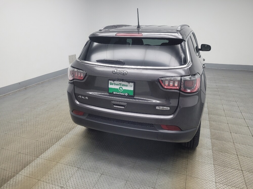 2021 Jeep Compass in Mishawaka, IN 46545 - 18136334 7