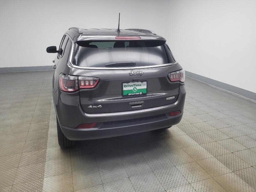 2021 Jeep Compass in Mishawaka, IN 46545 - 18136334 6