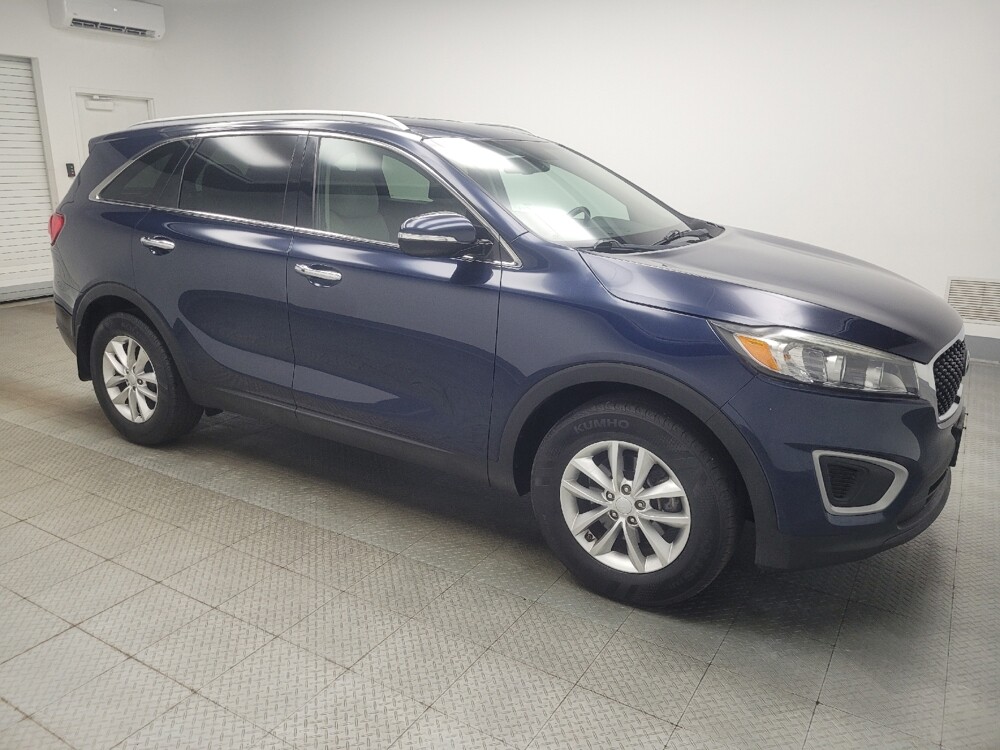 2017 Kia Sorento in Highland, IN 46322 - 18136336 11