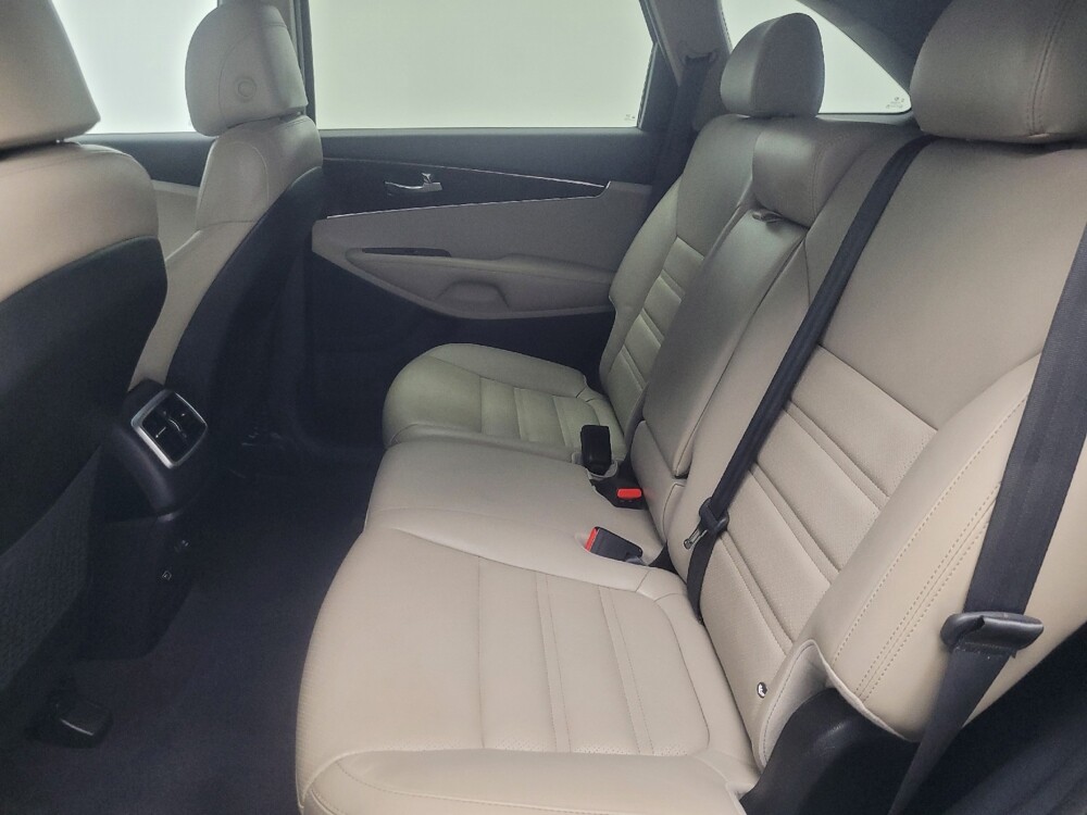 2017 Kia Sorento in Highland, IN 46322 - 18136336 18