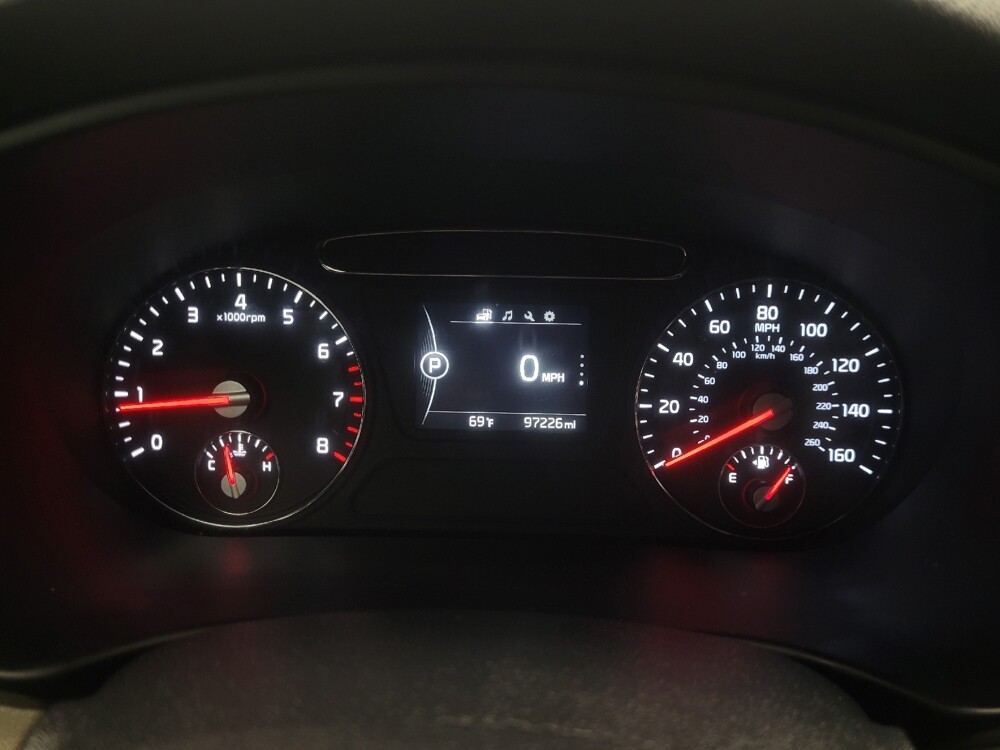 2017 Kia Sorento in Highland, IN 46322 - 18136336 23