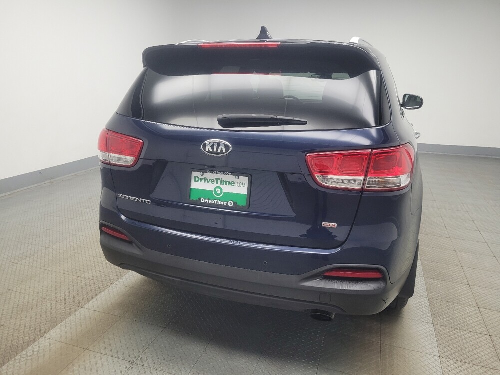 2017 Kia Sorento in Highland, IN 46322 - 18136336 7