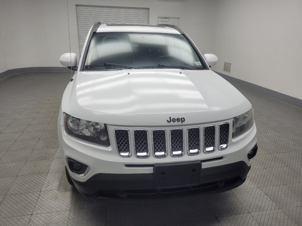 2017 Jeep Compass in Indianapolis, IN 46219 - 18136337 14