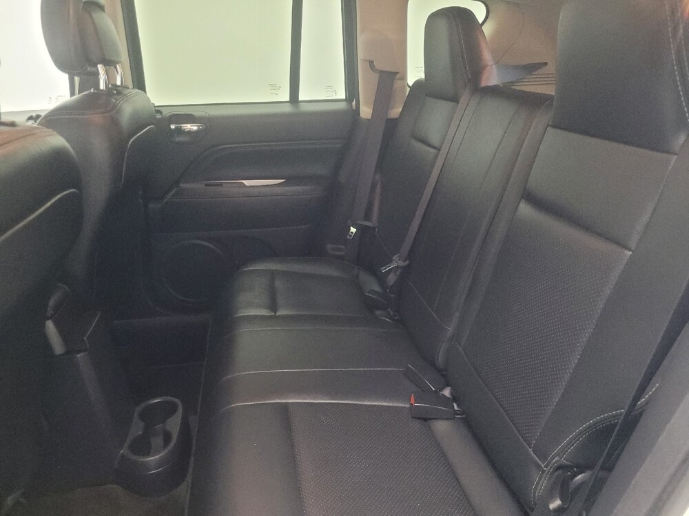 2017 Jeep Compass in Indianapolis, IN 46219 - 18136337 18