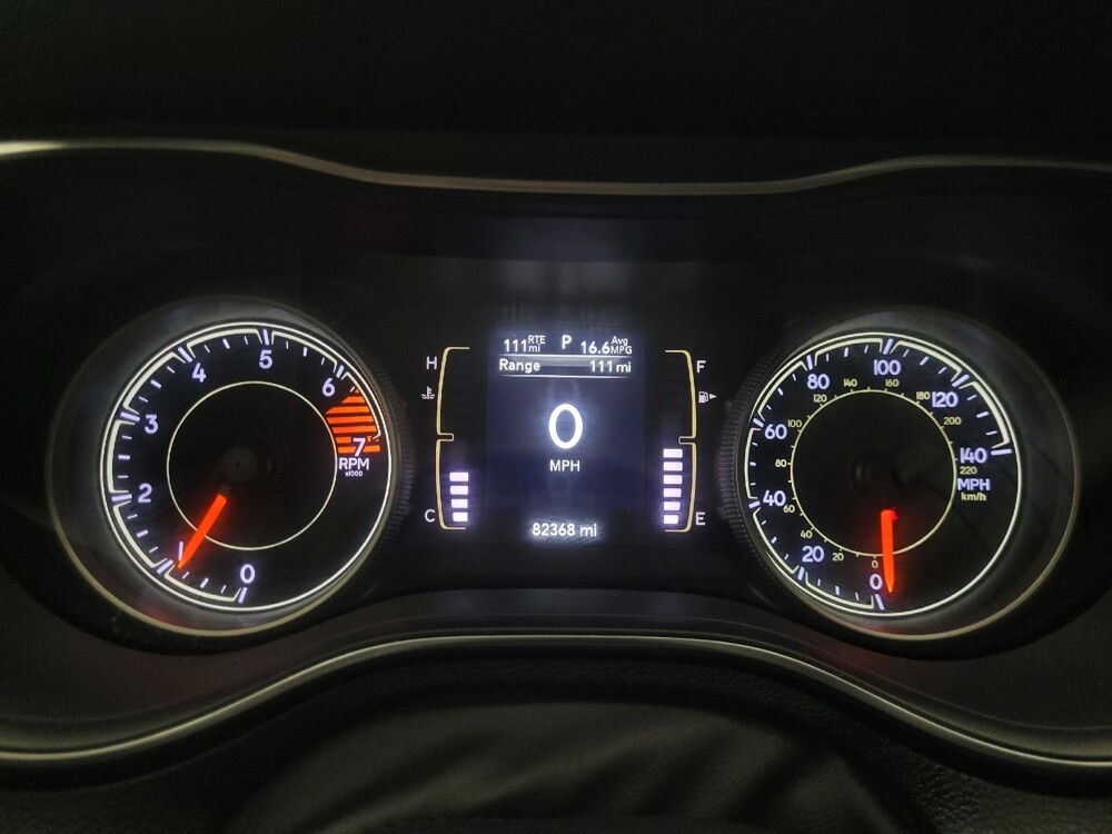 2020 Jeep Cherokee in Indianapolis, IN 46219 - 18136338 23