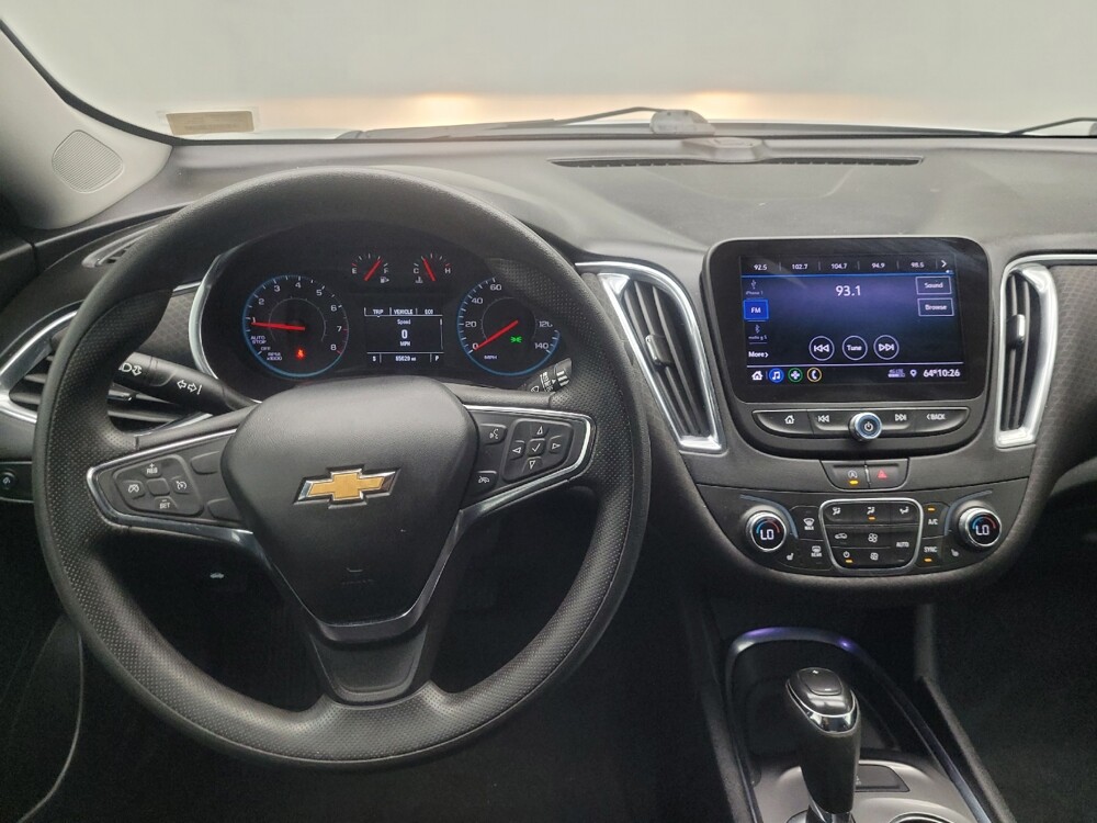 2020 Chevrolet Malibu in Highland, IN 46322 - 18136339 22