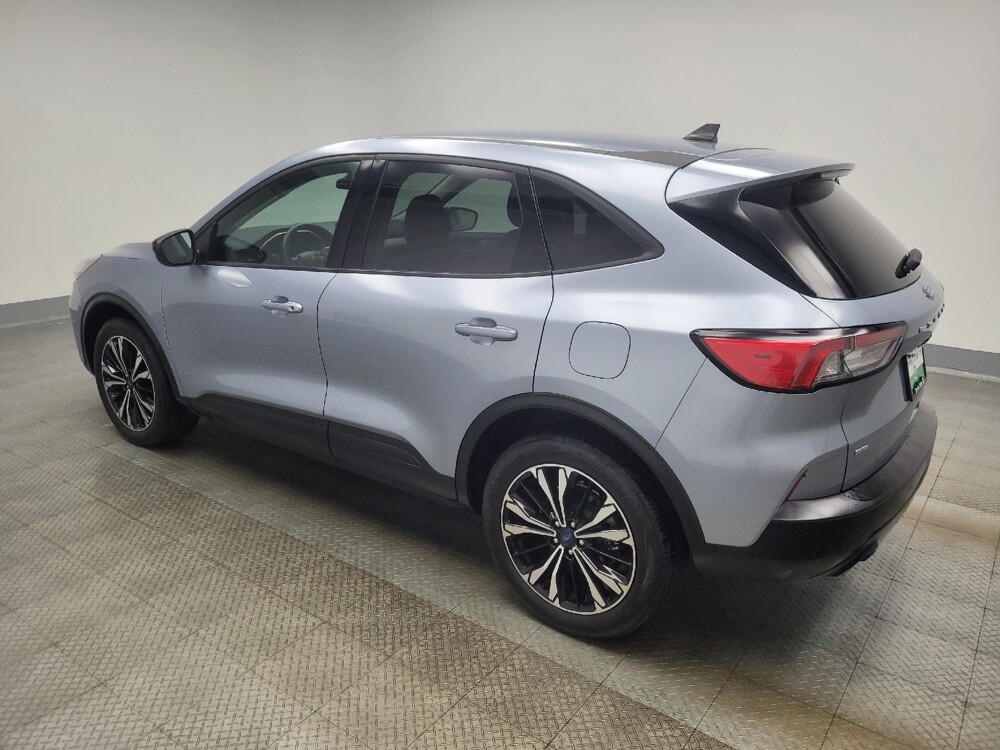 2022 Ford Escape in Indianapolis, IN 46219 - 18136340 3