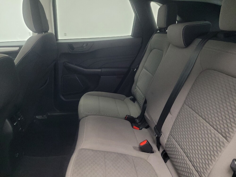 2022 Ford Escape in Indianapolis, IN 46219 - 18136340 18