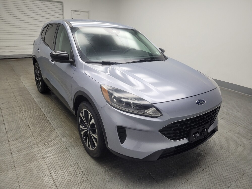2022 Ford Escape in Indianapolis, IN 46219 - 18136340 13
