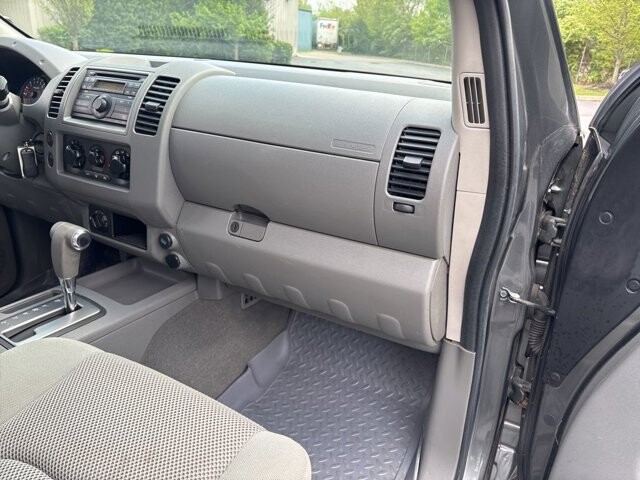 2008 Nissan Frontier in Marysville, OH 43040 - 18136349 40