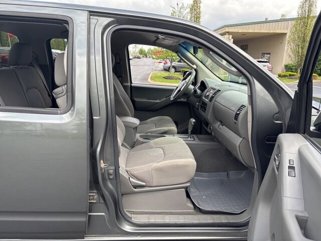 2008 Nissan Frontier in Marysville, OH 43040 - 18136349 39