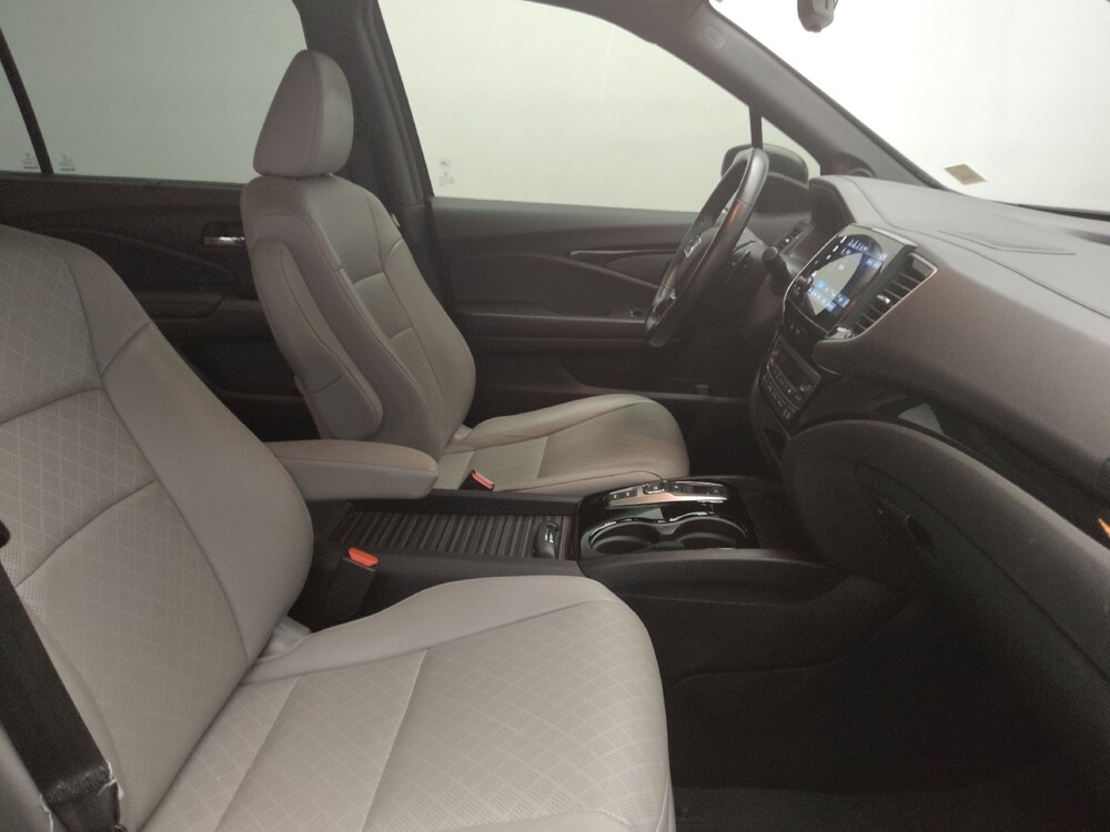 2020 Honda Passport in Tulsa, OK 74145 - 18136352 21