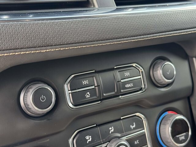 2023 Chevrolet Suburban in Winchester, VA 22602 - 18136356 38