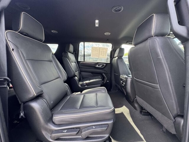 2023 Chevrolet Suburban in Winchester, VA 22602 - 18136356 33