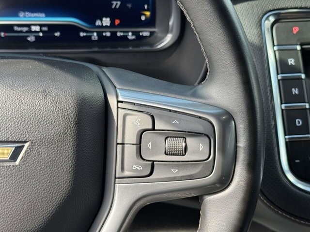 2023 Chevrolet Suburban in Winchester, VA 22602 - 18136356 25