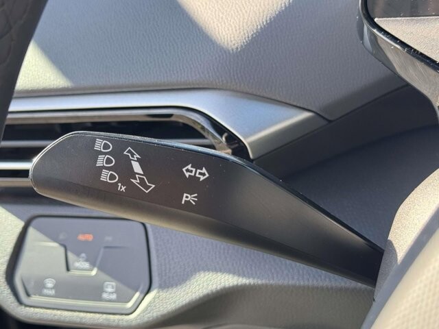 2023 Volkswagen ID.4 in Winchester, VA 22602 - 18136357 28